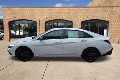 2026 Hyundai ELANTRA HYBRID SEL Sport