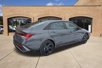 2026 Hyundai ELANTRA HYBRID SEL Sport