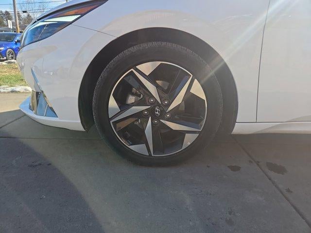 2023 Hyundai ELANTRA HYBRID Limited DCT