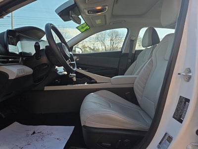 2023 Hyundai ELANTRA HYBRID Limited DCT