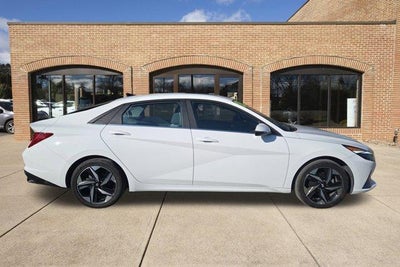 2023 Hyundai ELANTRA HYBRID Limited DCT