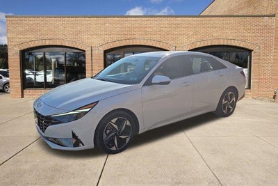 2023 Hyundai ELANTRA HYBRID Limited DCT