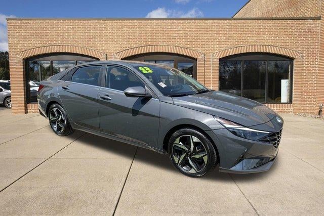 2023 Hyundai Elantra 1.6 HEV Limited DCT's photo