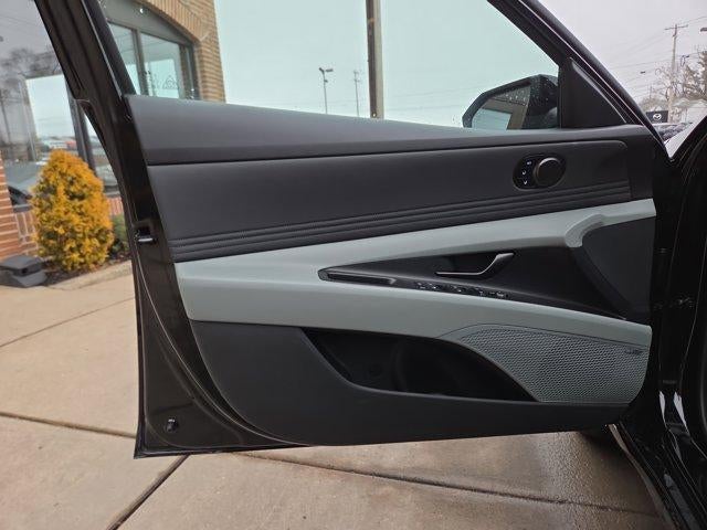 2026 Hyundai ELANTRA HYBRID Limited