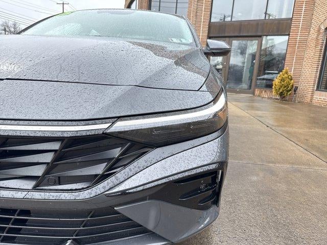 2025 Hyundai ELANTRA HYBRID Limited DCT