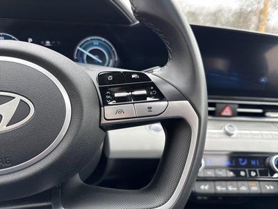 2025 Hyundai ELANTRA HYBRID Limited DCT