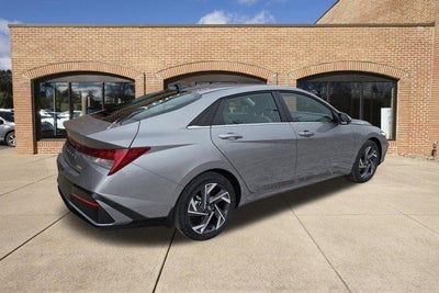 2026 Hyundai ELANTRA Limited