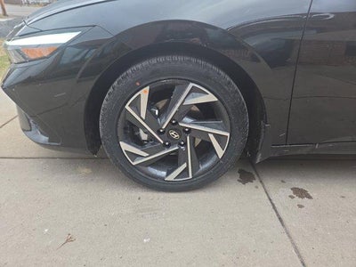 2026 Hyundai ELANTRA Limited