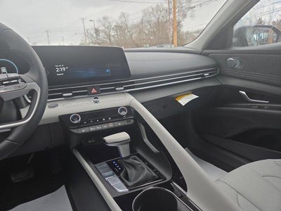 2026 Hyundai ELANTRA Limited