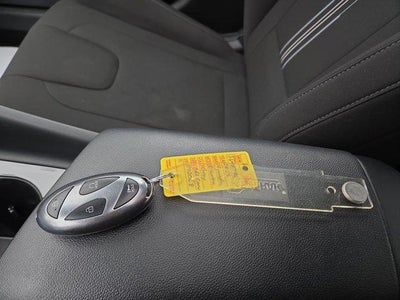 2025 Hyundai ELANTRA SEL Convenience IVT