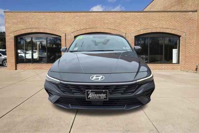 2025 Hyundai ELANTRA SEL Convenience IVT