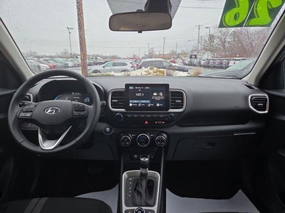2026 Hyundai VENUE SEL