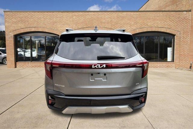 2025 Kia Seltos S IVT AWD