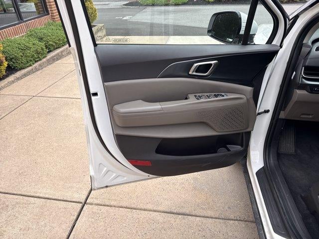 2026 Kia Carnival LXS FWD