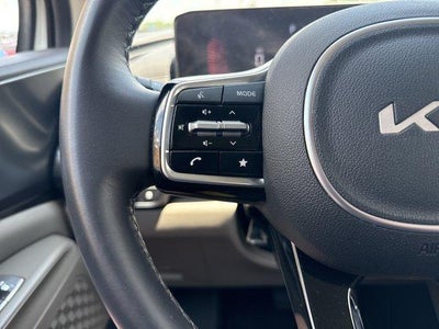 2026 Kia Carnival LXS FWD
