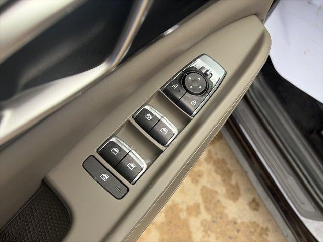 2026 Kia Carnival LXS FWD