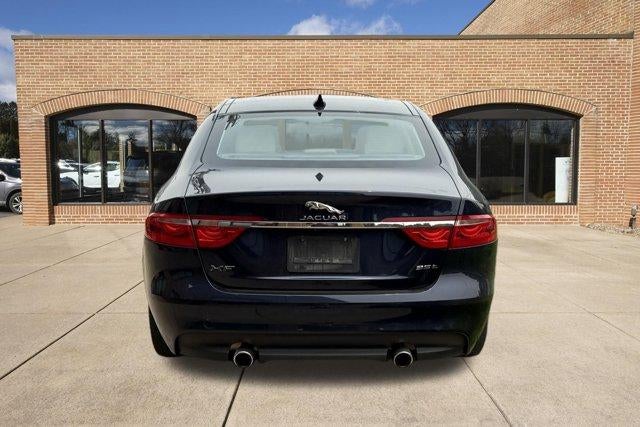 2017 Jaguar XF 35t Premium RWD