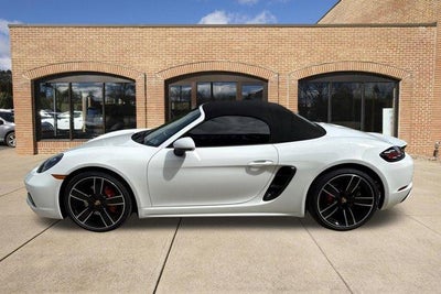 2024 Porsche 718 Boxster S Roadster