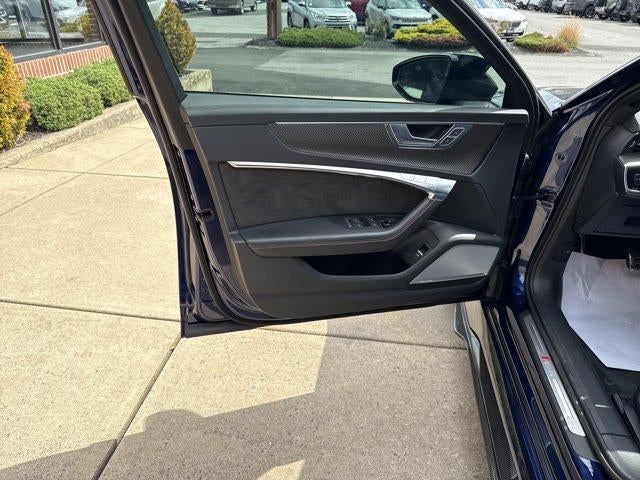 2021 Audi RS 6 Avant 4.0 TFSI quattro