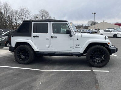 2017 Jeep Wrangler Unlimited Sahara 4x4