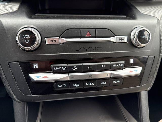 2020 Ford Explorer XLT 4WD