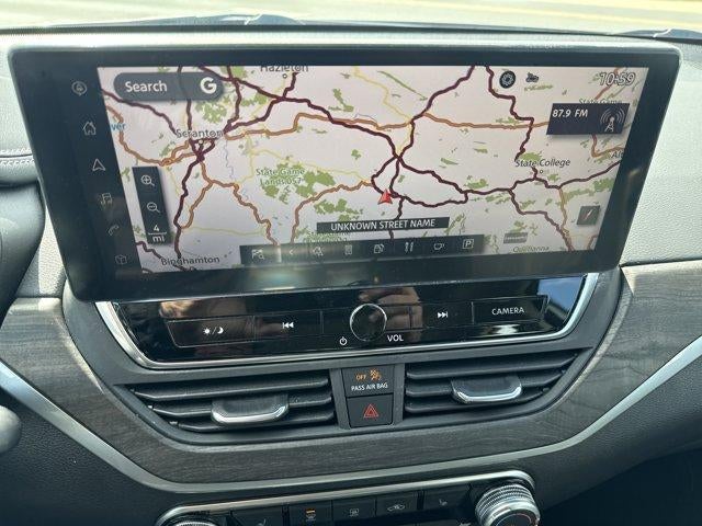 2023 Nissan Altima 2.5 SV Sedan