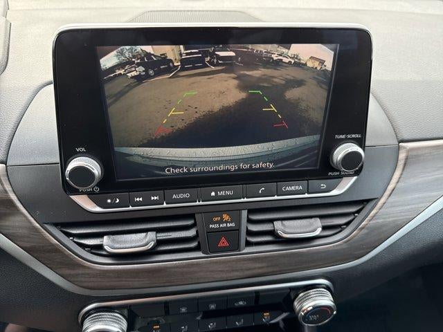 2024 Nissan Altima 2.5 SV Sedan