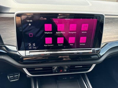 2024 Volkswagen Atlas 2.0T SEL Premium R-Line 4MOTION