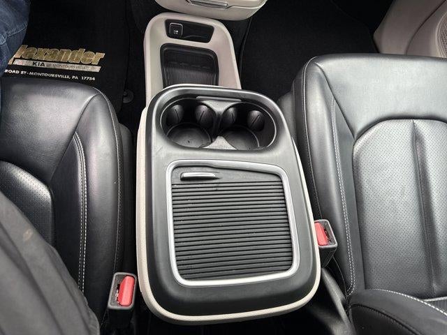 2023 Chrysler Pacifica Touring L FWD