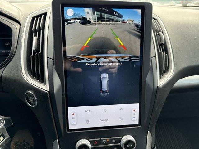 2022 Ford Edge SE AWD