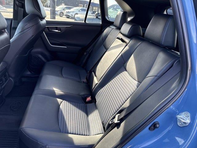 2022 Toyota RAV4 Hybrid XSE AWD (Natl)