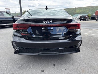 2023 Kia Forte LXS IVT