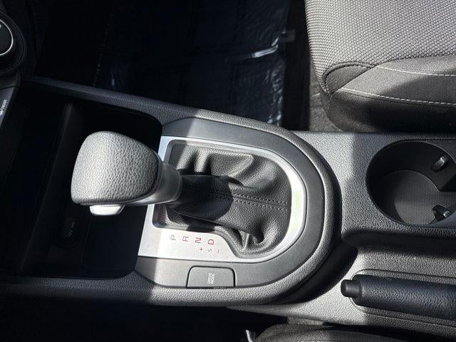 2024 Kia Forte LXS IVT