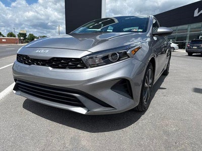 2024 Kia Forte LXS IVT
