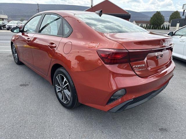 2023 Kia Forte LXS IVT