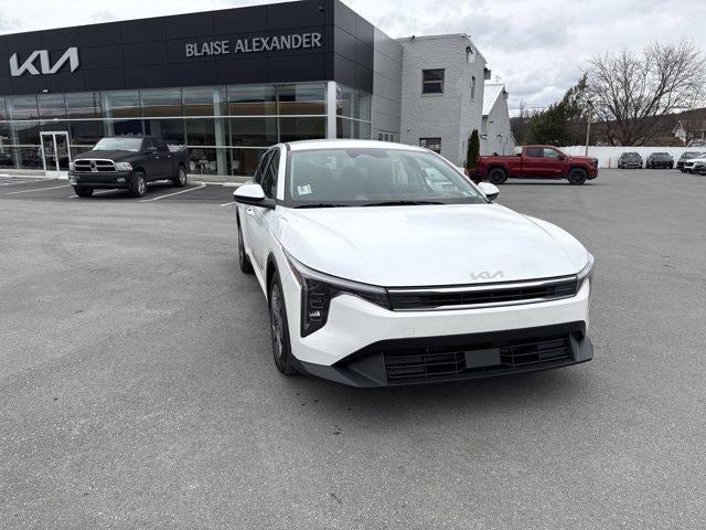 2025 Kia K4 LX FWD