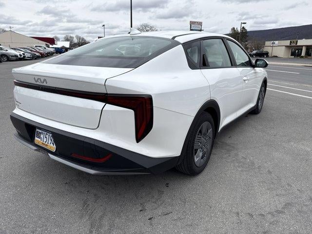 2025 Kia K4 LX FWD