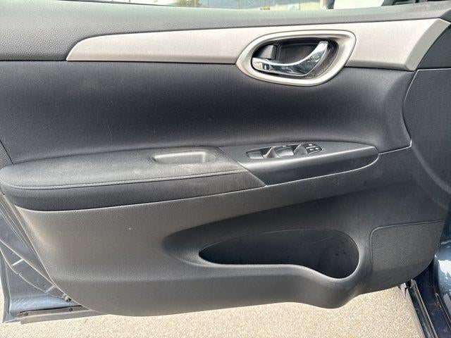 2015 Nissan Sentra 4dr Sdn I4 CVT SV