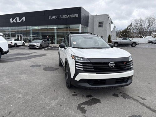 2025 Nissan Kicks SR AWD