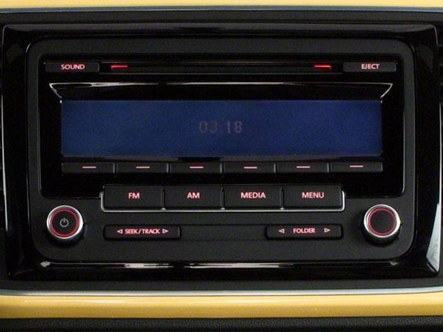 2012 Volkswagen Beetle 2dr Cpe DSG 2.0T Turbo