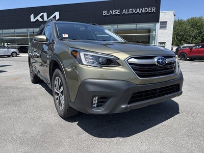 2022 Subaru Outback Premium CVT