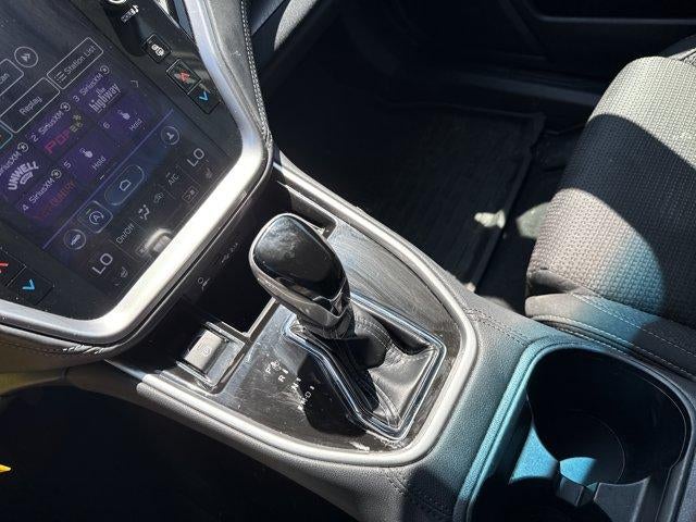 2022 Subaru Outback Premium CVT
