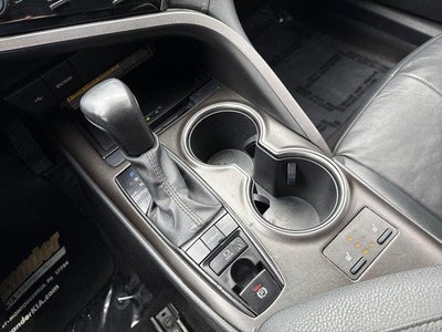 2021 Toyota Camry XSE Auto (Natl)