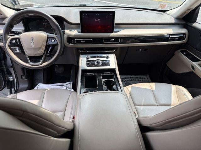 2022 Lincoln Aviator Standard AWD
