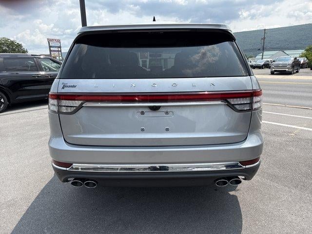 2022 Lincoln Aviator Standard AWD