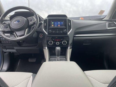 2022 Subaru Forester Premium CVT