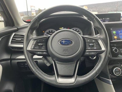 2022 Subaru Forester Premium CVT