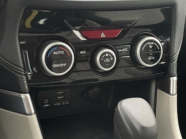 2022 Subaru Forester Premium CVT