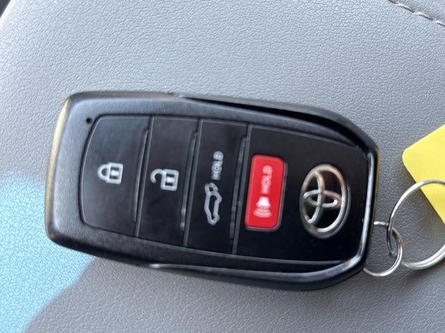 2024 Toyota Venza XLE AWD (SE)