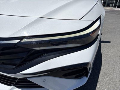 2024 Hyundai ELANTRA HYBRID Limited DCT
